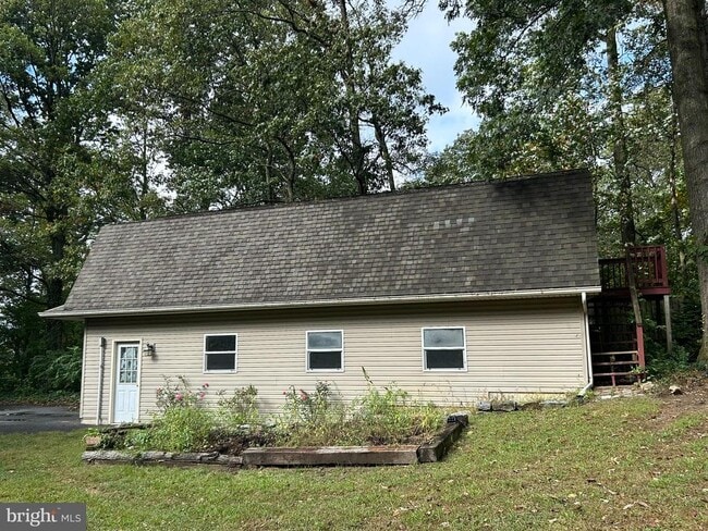 Photo - 1039 Elwood St