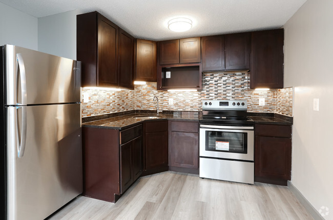 Cocina - Candlewood Apartments