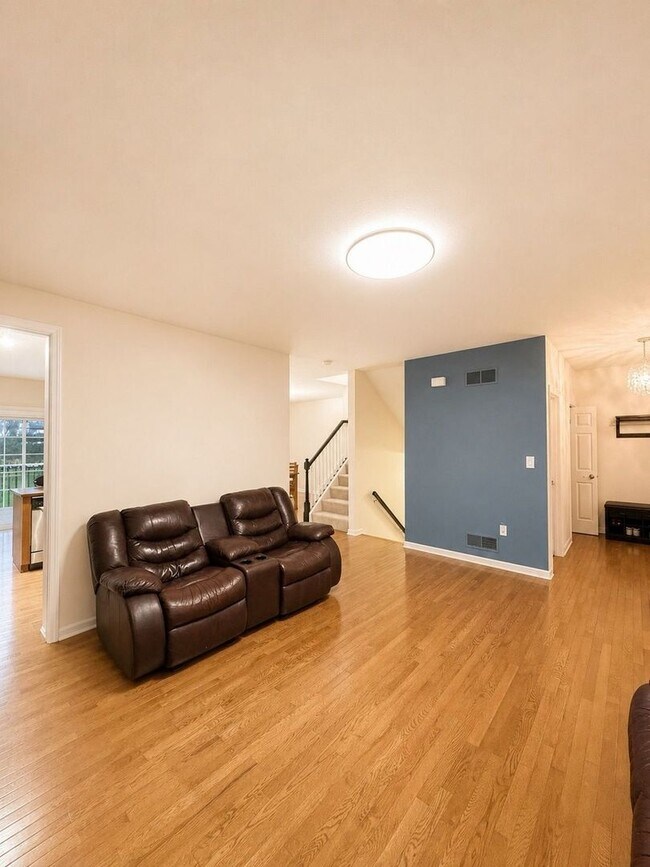 Photo - 10551 Cherry Grove Ct