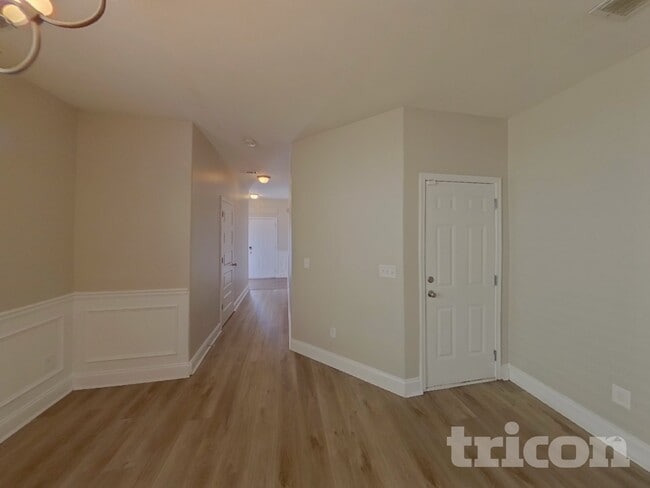 Photo - 500 Kirkland Dr