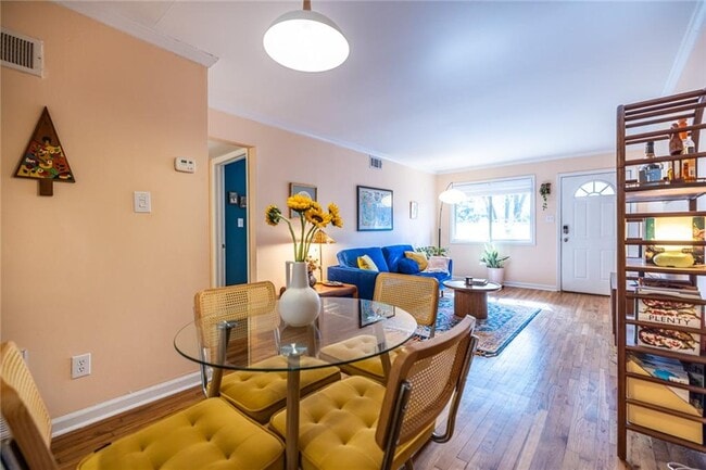 Photo - 520 Park Ave SE Unidad 9