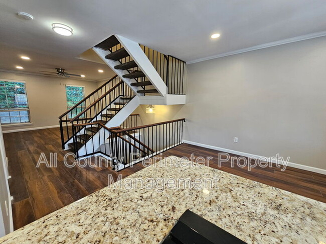 Photo - 7309 Cardigan Cir NE