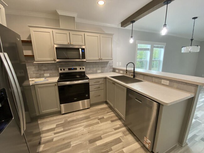 Photo - 1405 82nd Ave