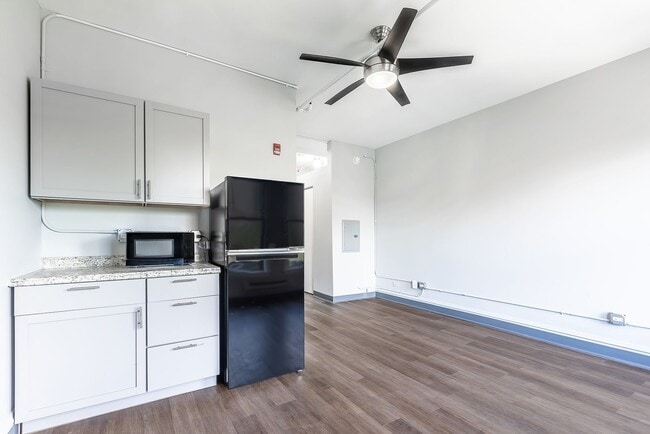 Photo - 5401 Cornell by 3L Living