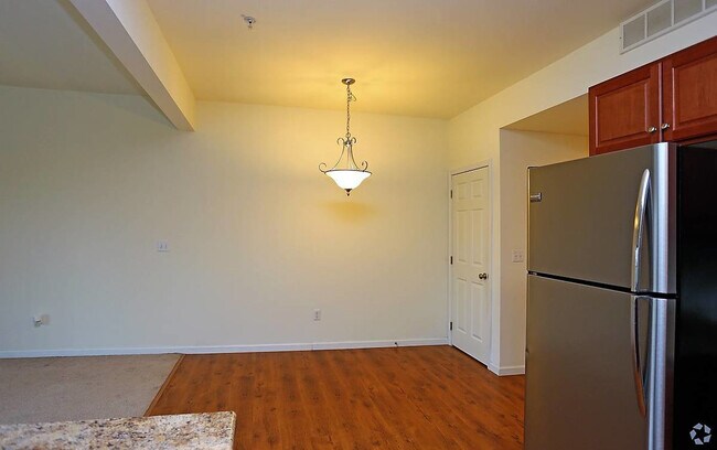 Photo - Townhouse Drive