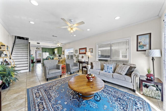 Building Photo - 1412 W Beach Blvd Unit ID1338890P