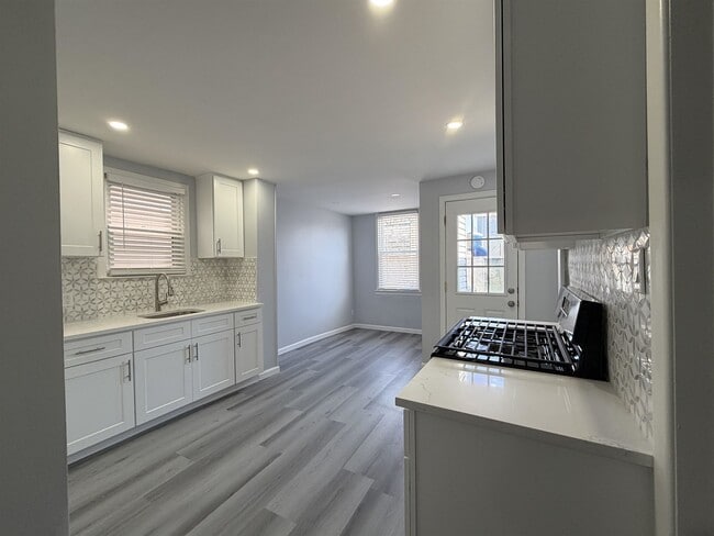 Photo - 528 John F. Kennedy Blvd Unit 1