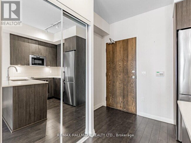 Photo - 99 Eagle Rock Way Unit 322