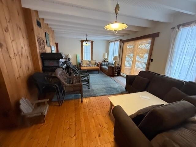 Photo - 211 Lake Ave