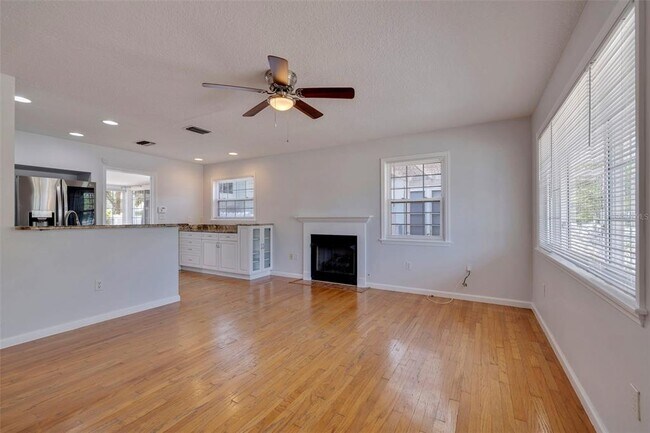 Photo - 2826 54th St S