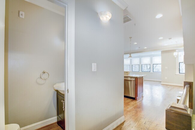 Photo - 125 15th St NE