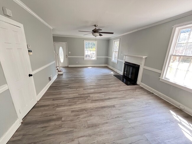 1005 Denny Rd
