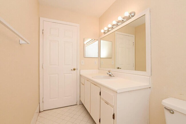 Photo - 1547 Pheasant Walk