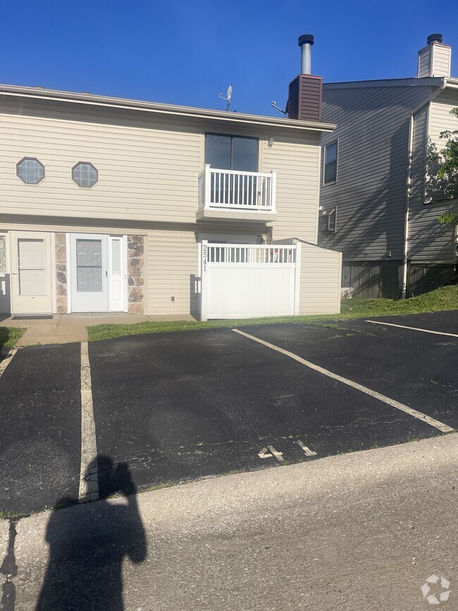 Building Photo - 2541 Nodaway Ct Rental