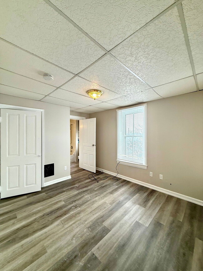 Photo - 528 Market St