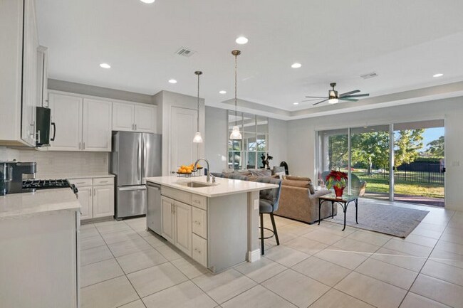 Photo - 19750 Split Rail Run