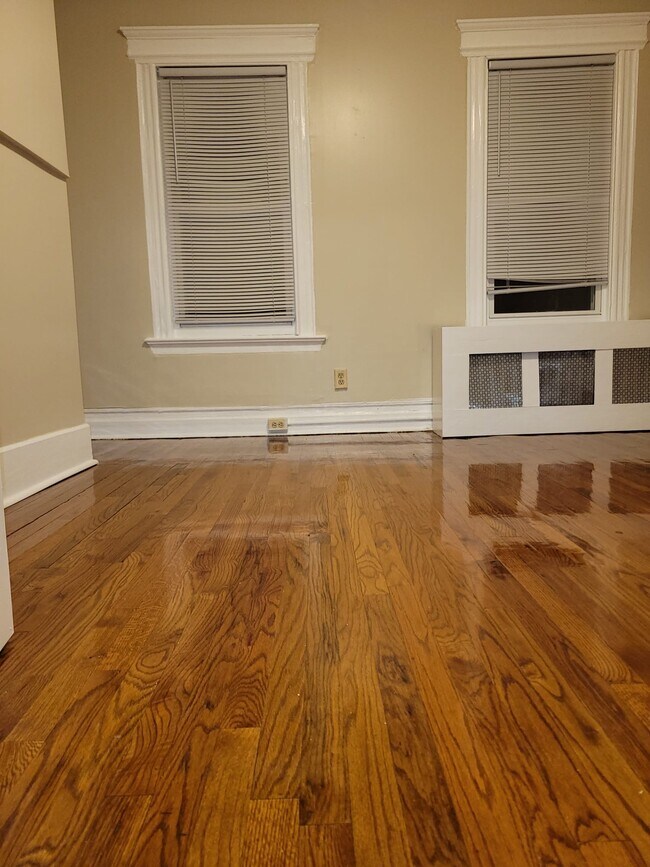 Photo - 378 Hawthorne St