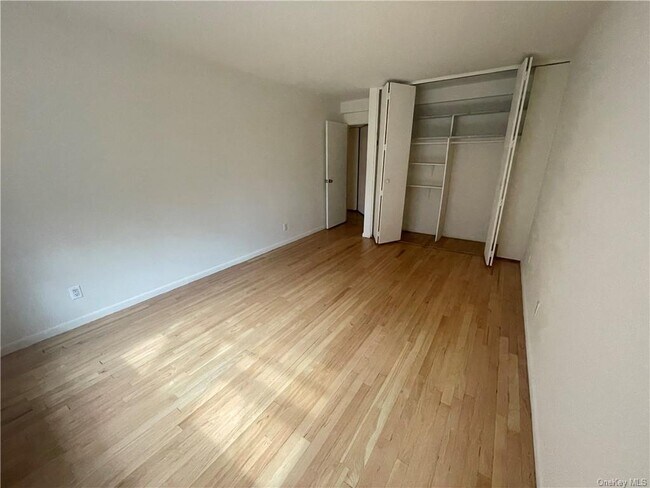 Photo - 80 E Hartsdale Ave Unit 309