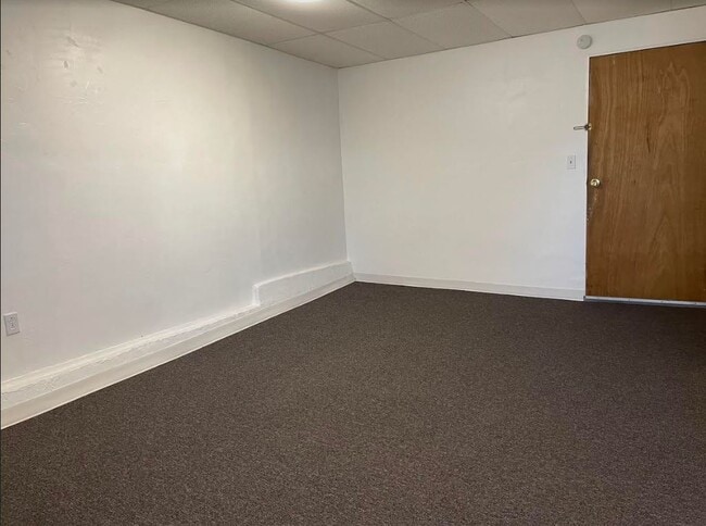 Photo - 126 Holloway Ave Unit studio