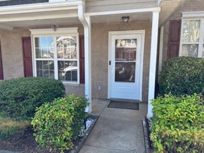 Photo - Wonderful townhome in Perfect Location