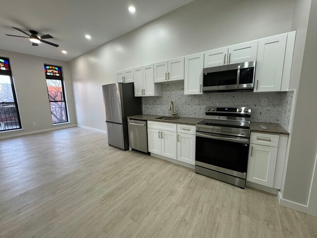 Photo - 2416 N Charles St