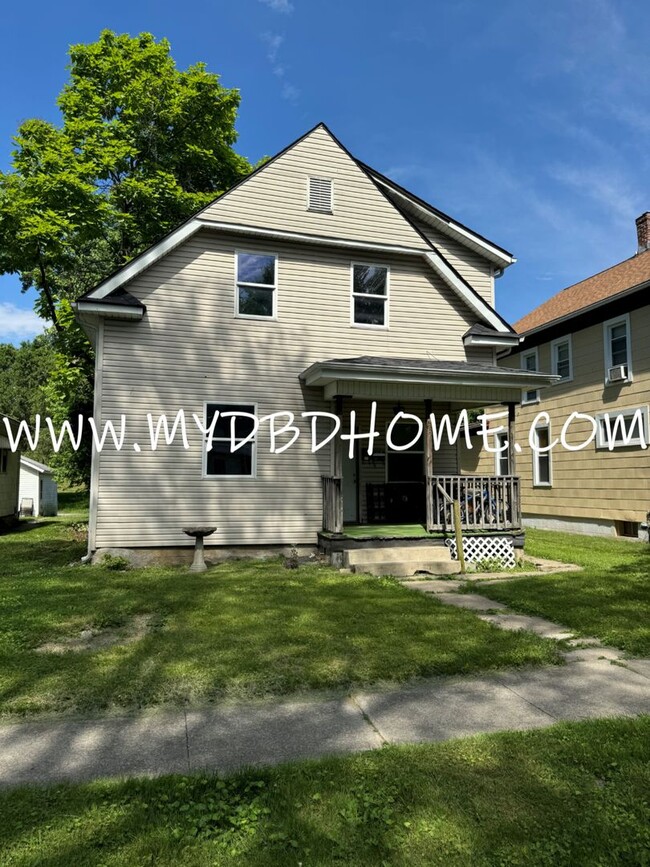 Photo - 429 Perry Ave Apartment Unit 429 Perry Ave #2