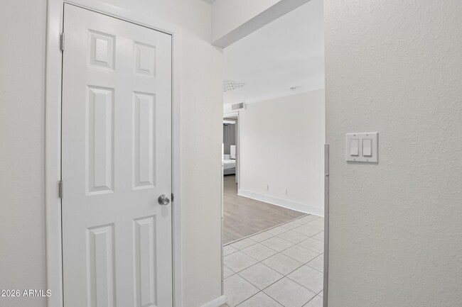Photo - 4354 N 82nd St Unidad 138