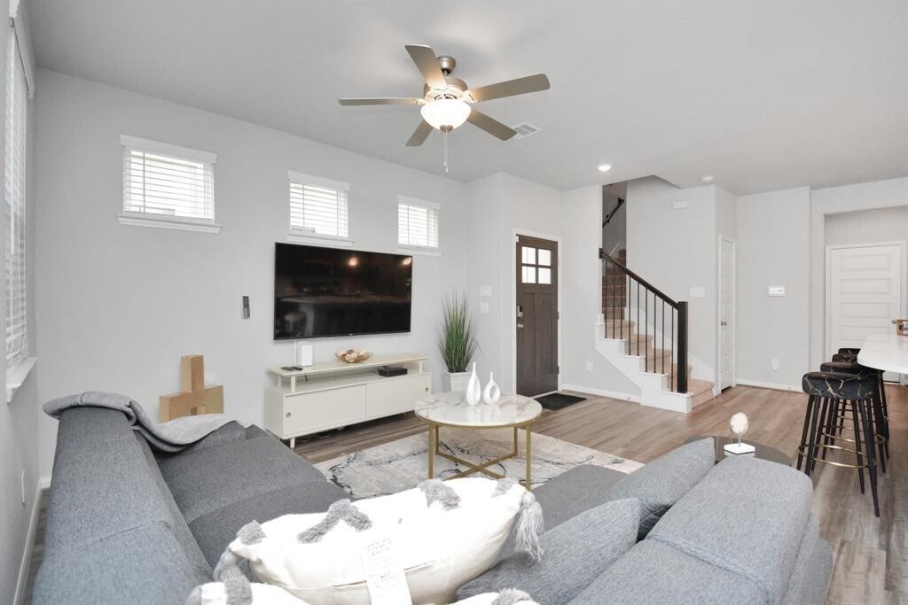 Photo - 1524 Parkland Oak Dr