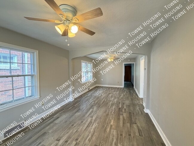 Photo - 1192 Haeberle Ave