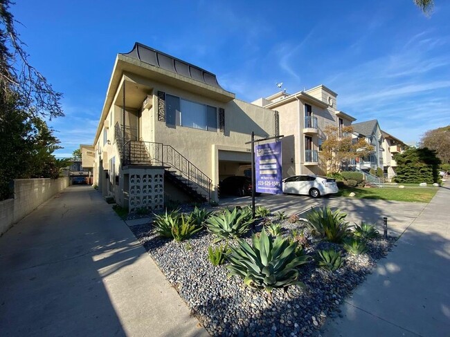 Photo - 3365 Keystone Av Unidad 2