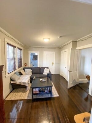 Building Photo - 104 W Emerson St Unit 3 Rental