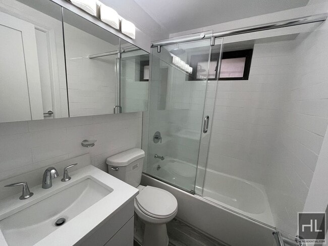 Photo - E 88th St Unit 15C