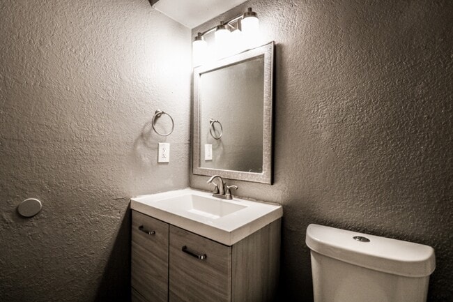 Photo - 2301 Tern Cir Unidad B