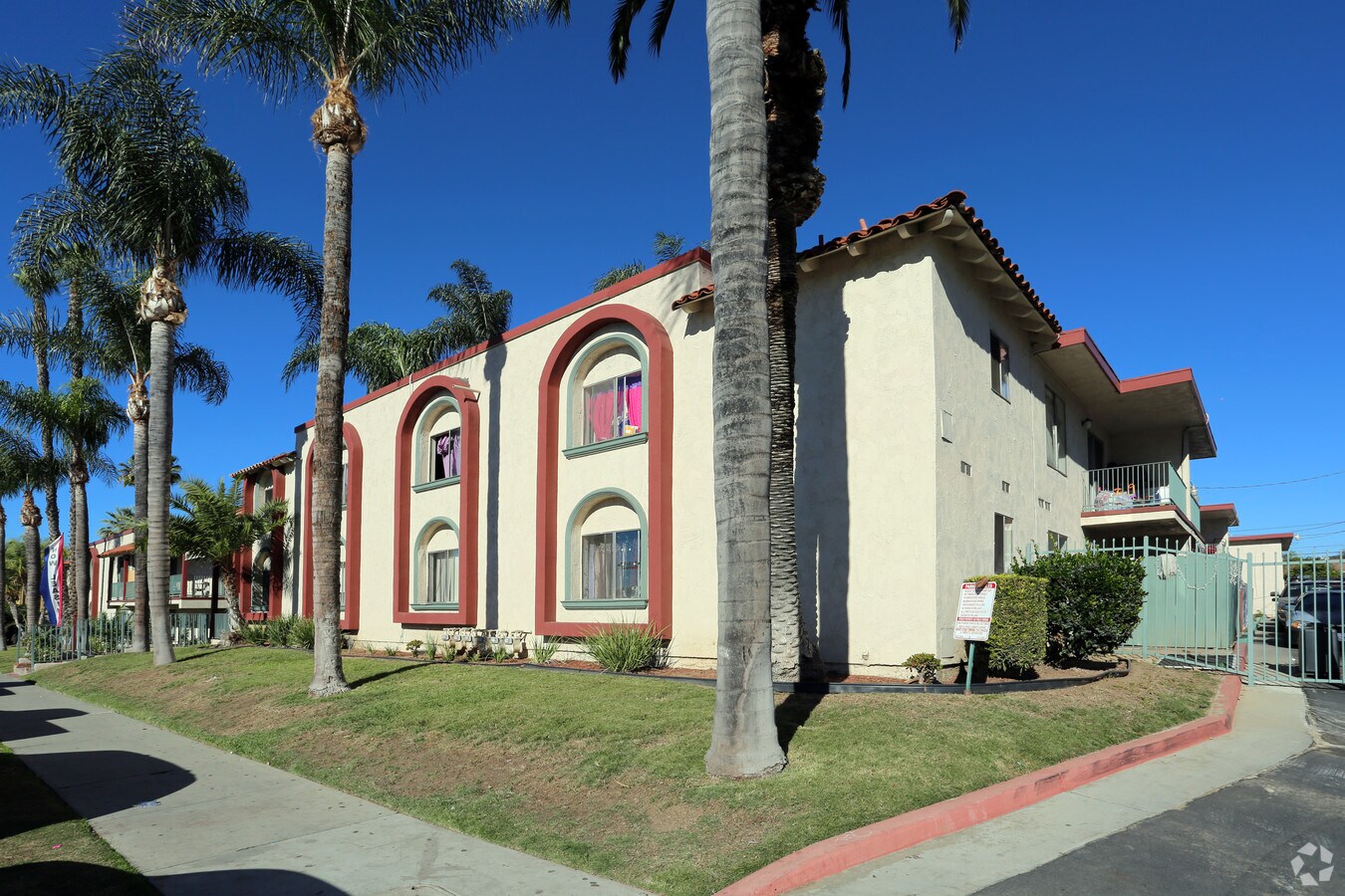 Vista Gardens - Vista Gardens