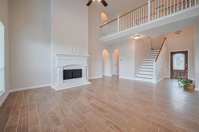 Building Photo - 20834 Avery Cove Ln