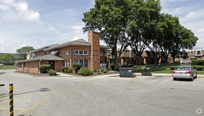 Photo - Plymouth Apartments