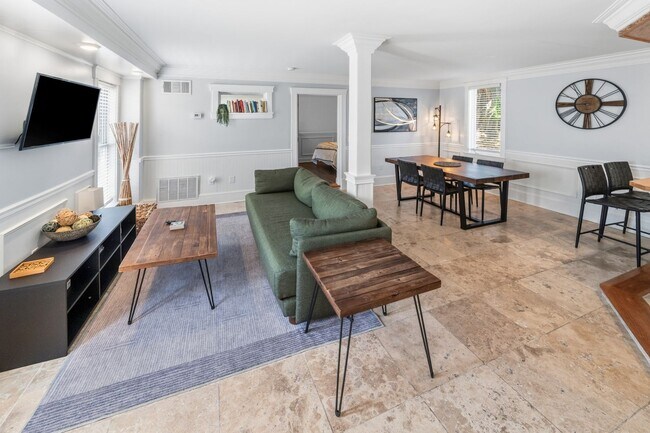Photo - All-Inclusive Utilities & Fully Furnished First-Floor Condo Near Daffin Park
