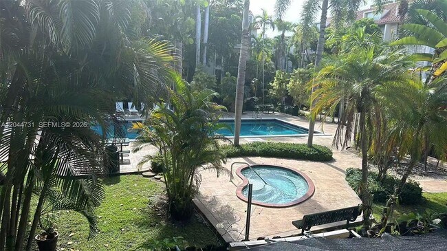 6900 N Kendall Dr Unit A205