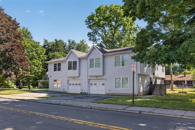 Photo - 39-41 Genung St Unit 39