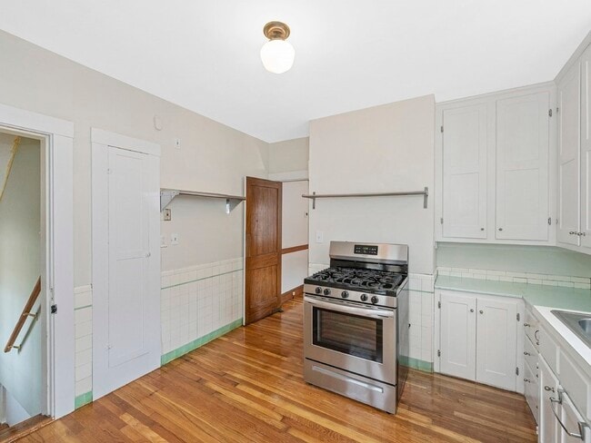 Photo - 49 Huron Cir