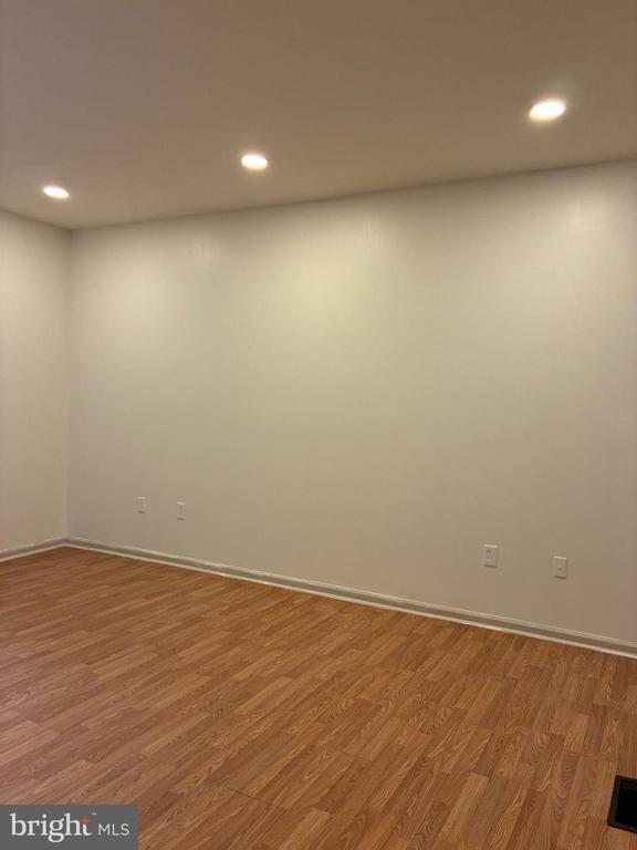 Photo - 46 Reading Ave