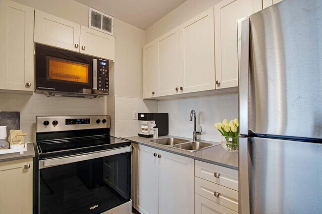 Photo - Godstone Place