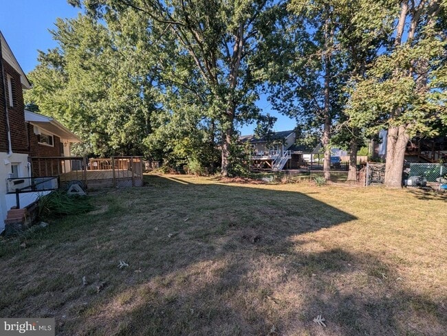 6327 Willowood Ln