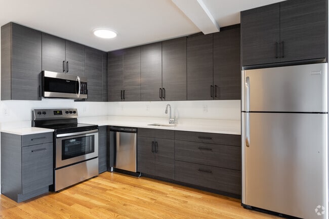 Photo - The Churchill