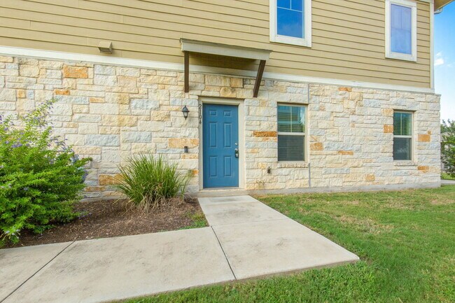 Photo - 1620 Bryant Dr Unit 2104 1