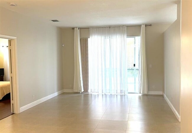 Photo - 4722 NW 119th Ave