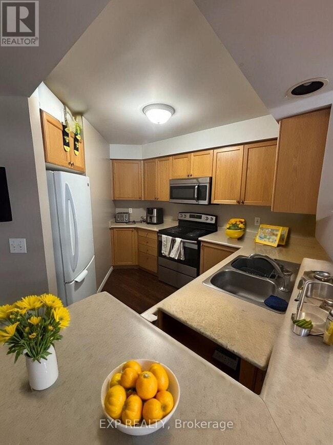 Photo - 27 Eugene Dr