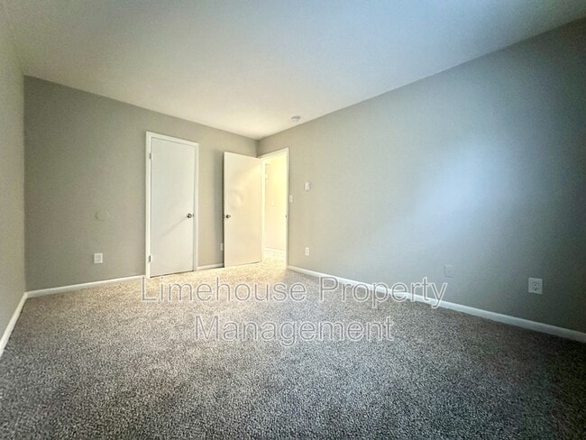 Photo - 9117 Chesapeake Blvd