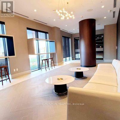 Photo - 2550 Simcoe St N Unité 2405