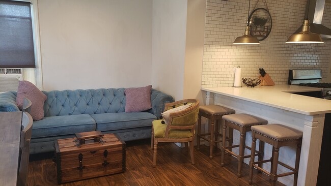 Photo - 126 Prentice Ave Unit Floor